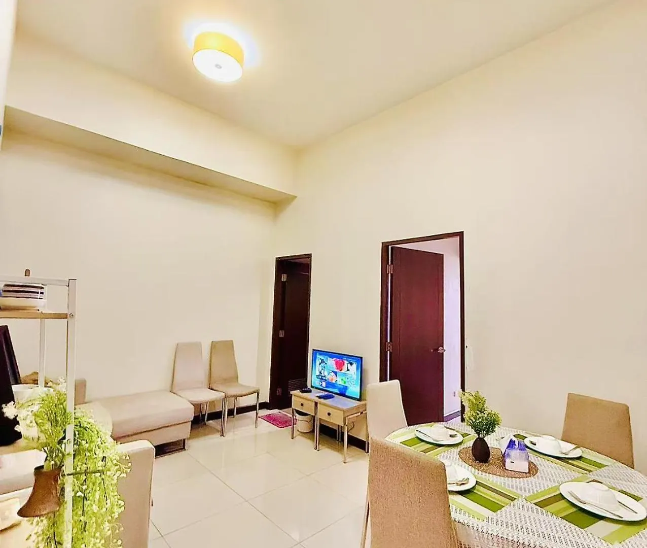Admiral Baysuites 2823 Manila