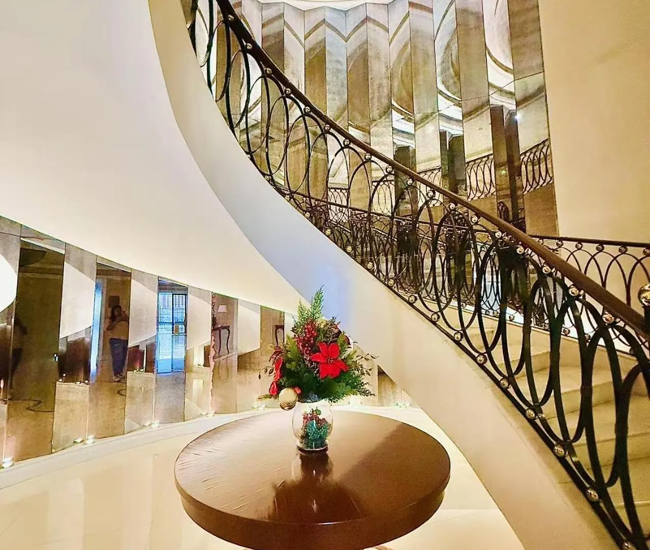 Admiral Baysuites 2823 Manila